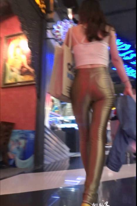 [街拍客视频]jx0003 超极品金色紧身长裤大长腿美女