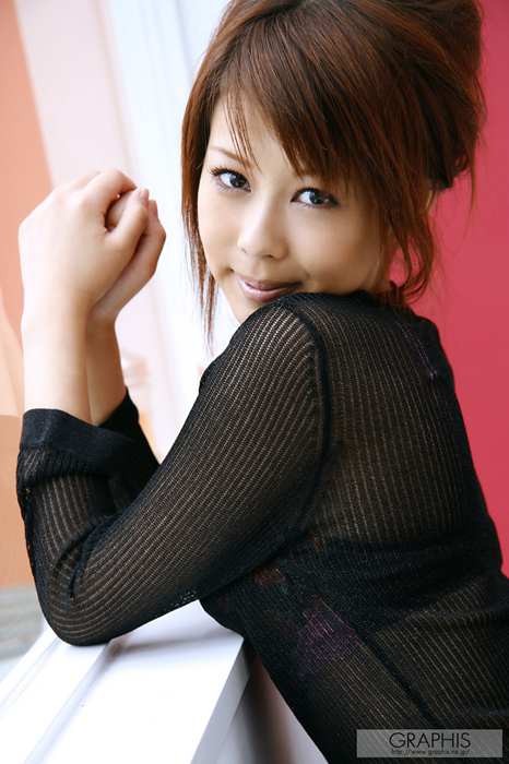 Graphis套图ID0358 2006-09-25 [First Gravure] Sakurako