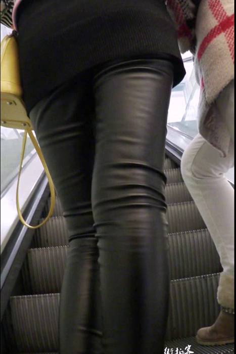 [街拍客视频]jx0459 高挑美女皮裤大长腿